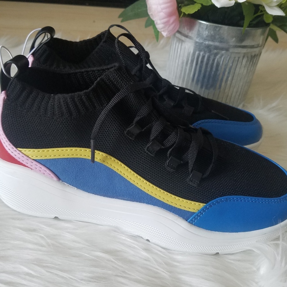 Women's Athletic Sneakers